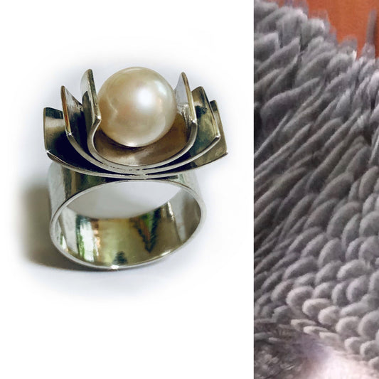 Dramatic Modern Sterling Silver Ring with White Pearl