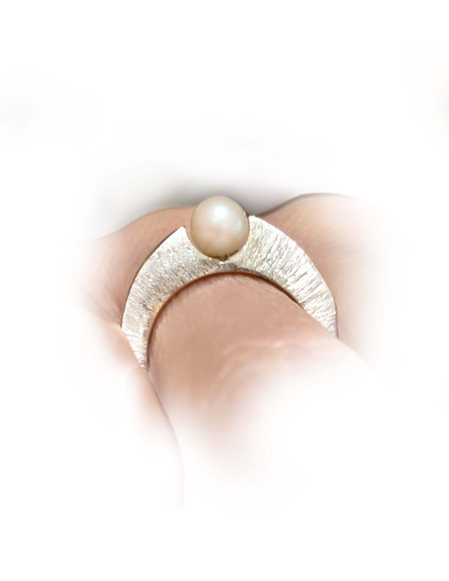 Minimalist Sterling Silver Ring with Brushed Texture and White Pearl