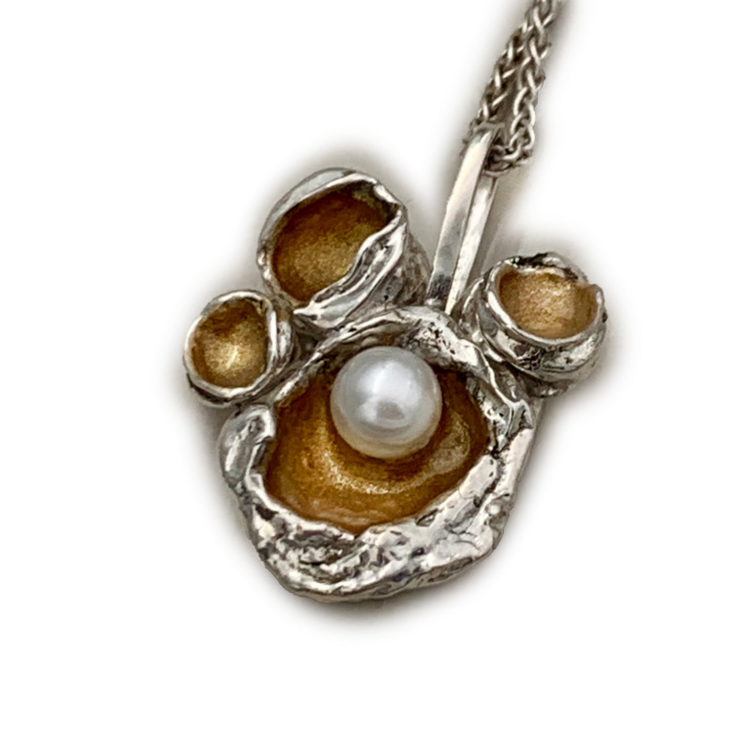 Elegant Water Cast Sterling Silver and White Pearl Pendant Necklace